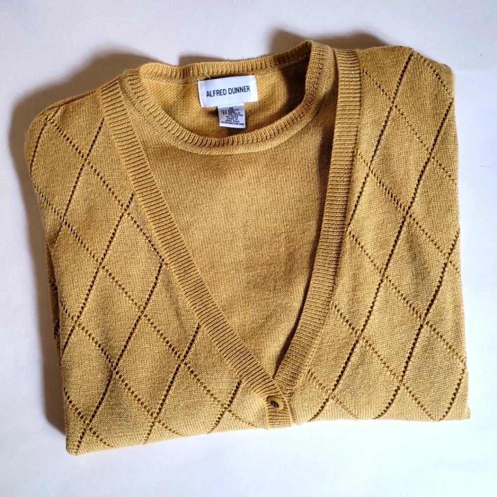 Alfred Dunner Men's Beige Cardigan Sweater